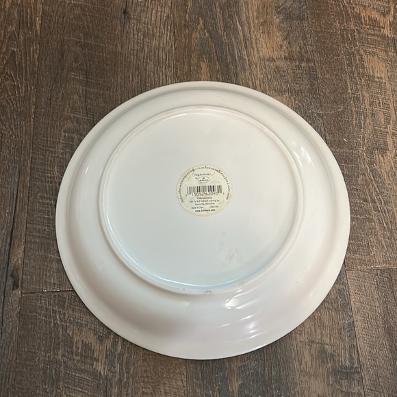 Marjolein Bastin Blue Floral Wreath Pie Plate by Hallmark Nature's Sketchbook - Picture 4 of 6